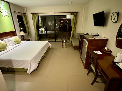 Room The Leaf Oceanside
