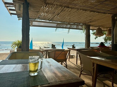 Ocean Breeze Bar